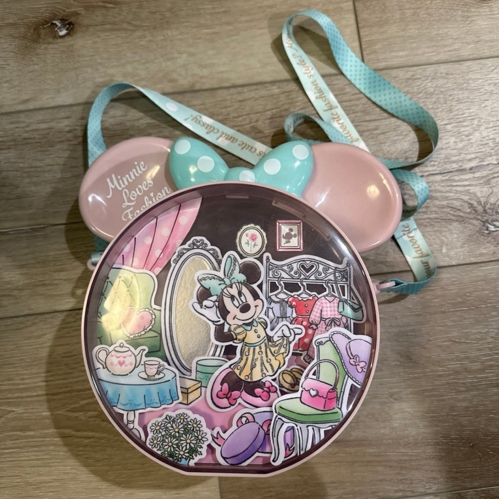 Minnie Mouse Popcorn Bucket